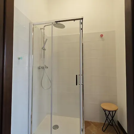 R24 - Casa Glicine . Apartamento Numana