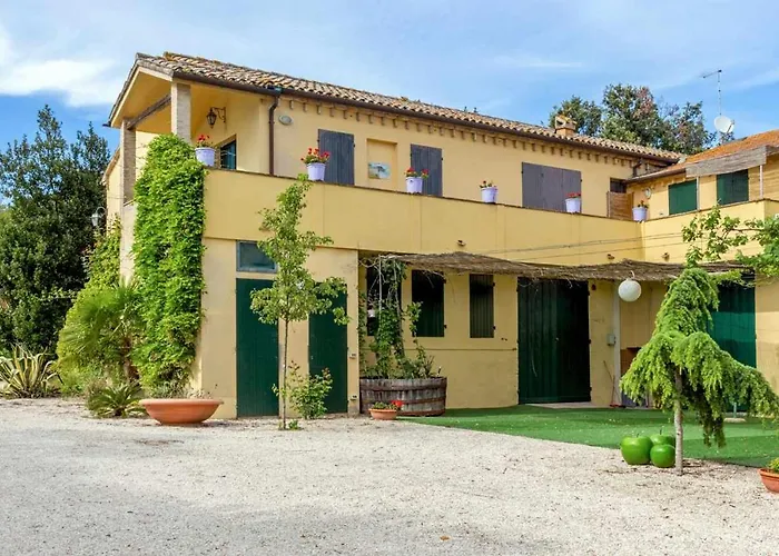 R24 - Casa Glicine . Numana