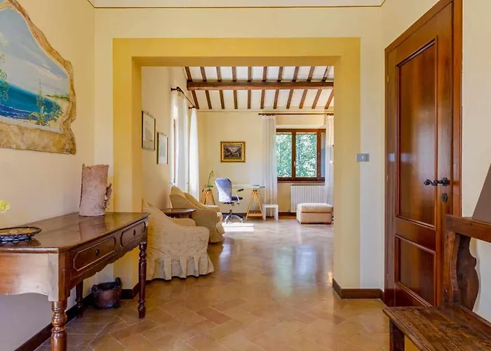 Apartamento R24 - Casa Glicine . *