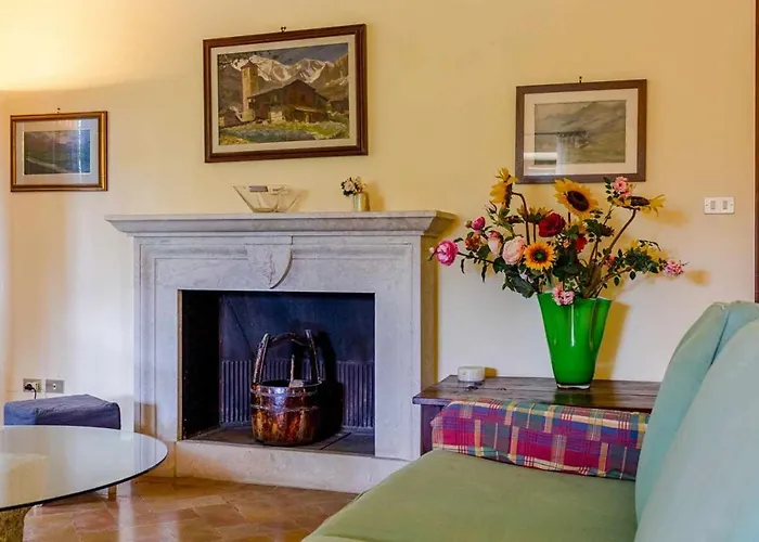 R24 - Casa Glicine . Apartamento Numana