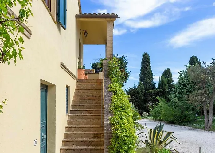 R24 - Casa Glicine . * Numana