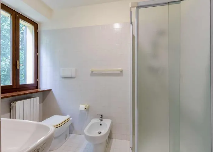R24 - Casa Glicine . Apartamento *