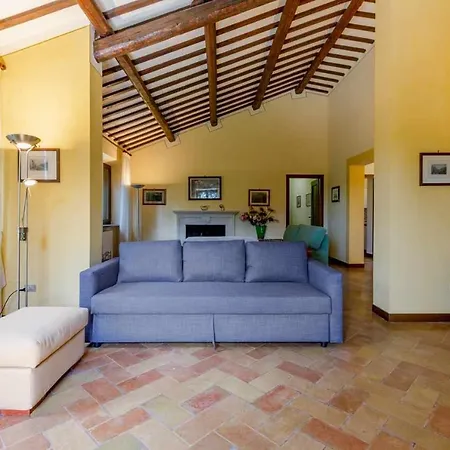 R24 - Casa Glicine . *