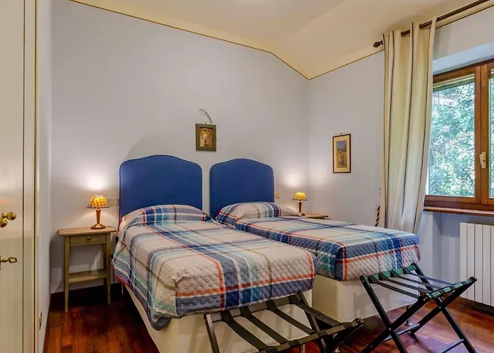 R24 - Casa Glicine . * Numana